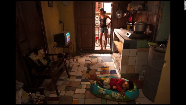 151006135539-08-cuba-turnley-restricted-super-169